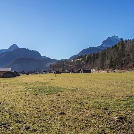 Ferienwohnung Granat Mittenwald Luaran gambar