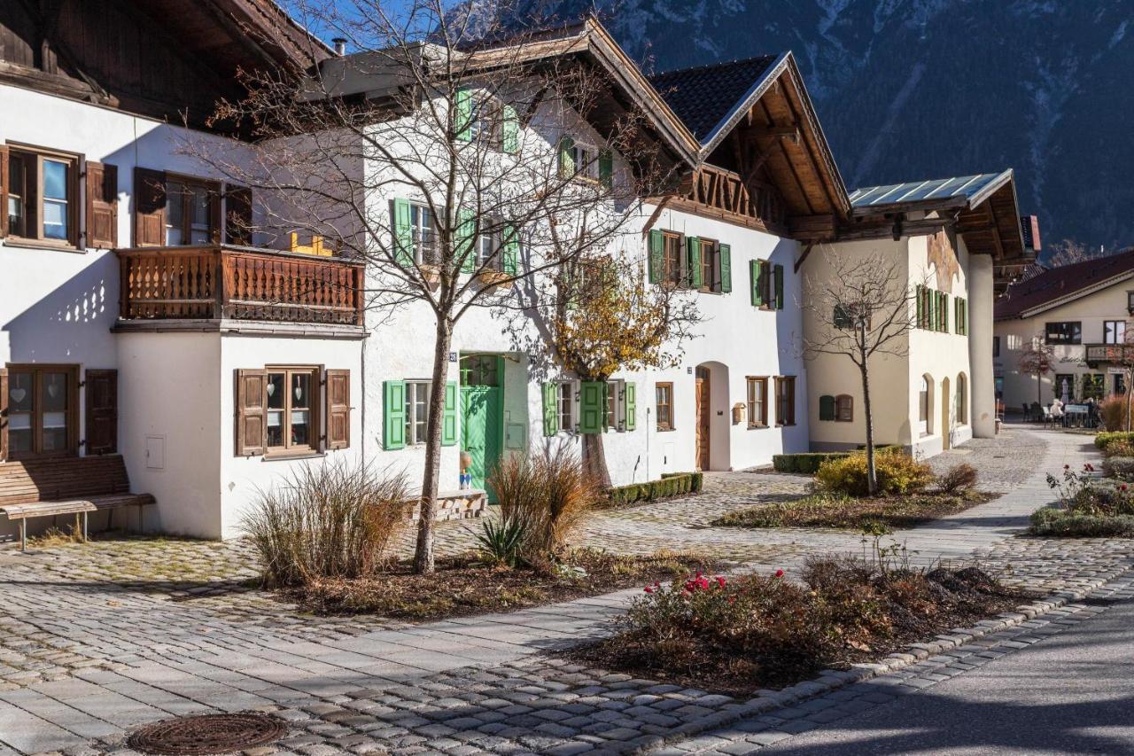 Ferienwohnung Granat Mittenwald Luaran gambar