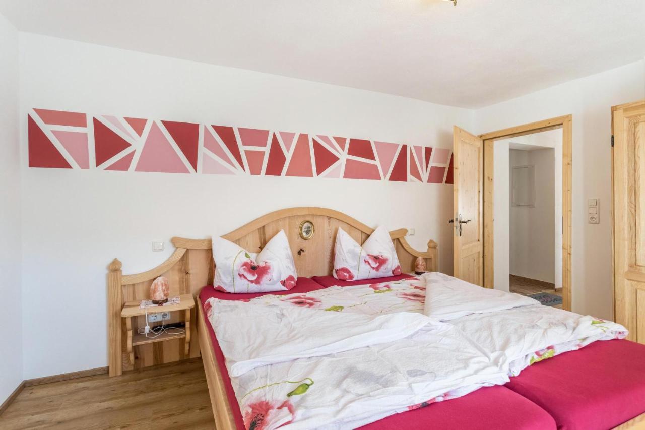 Ferienwohnung Granat Mittenwald Luaran gambar