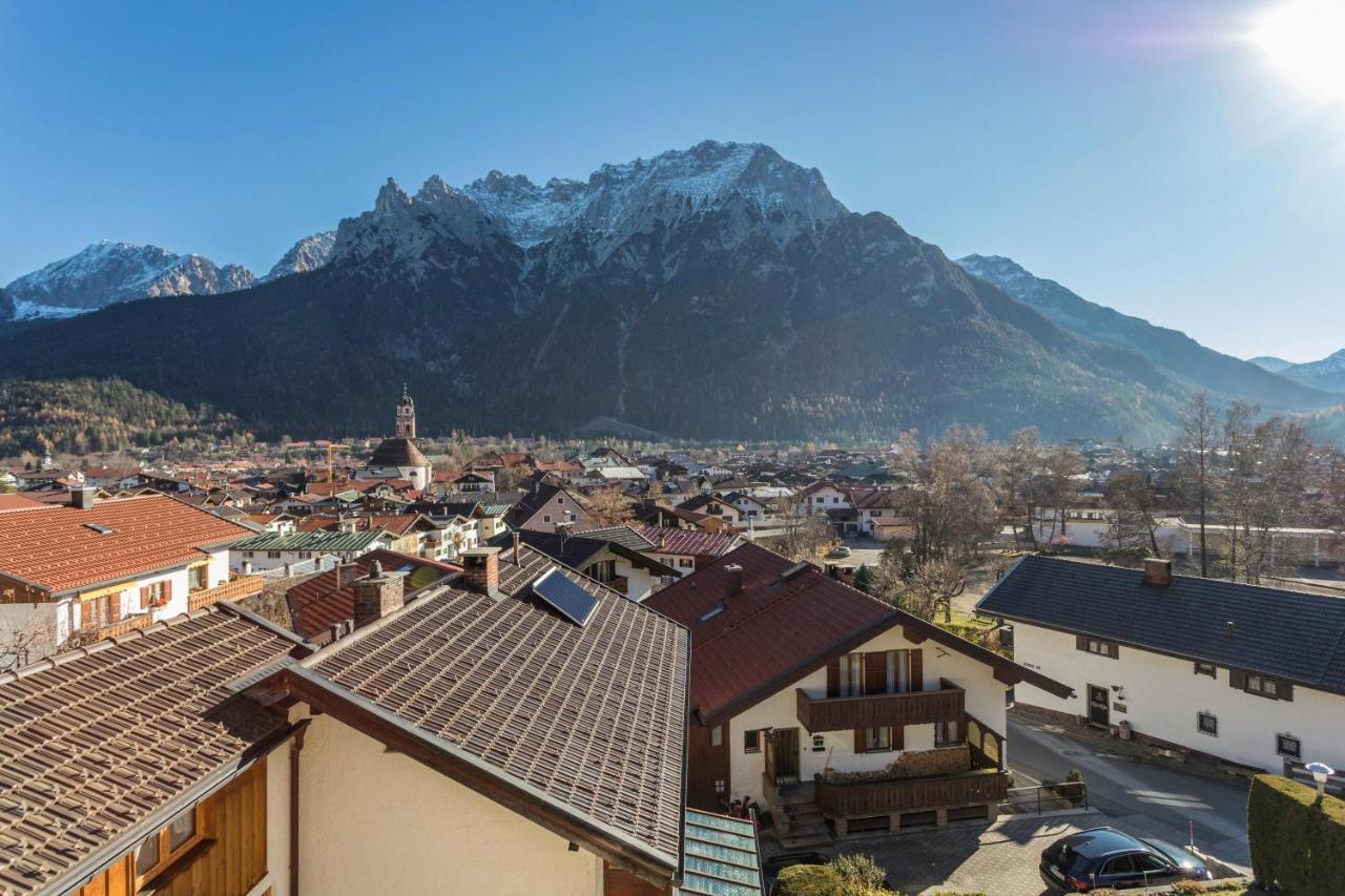 Ferienwohnung Granat Mittenwald Luaran gambar