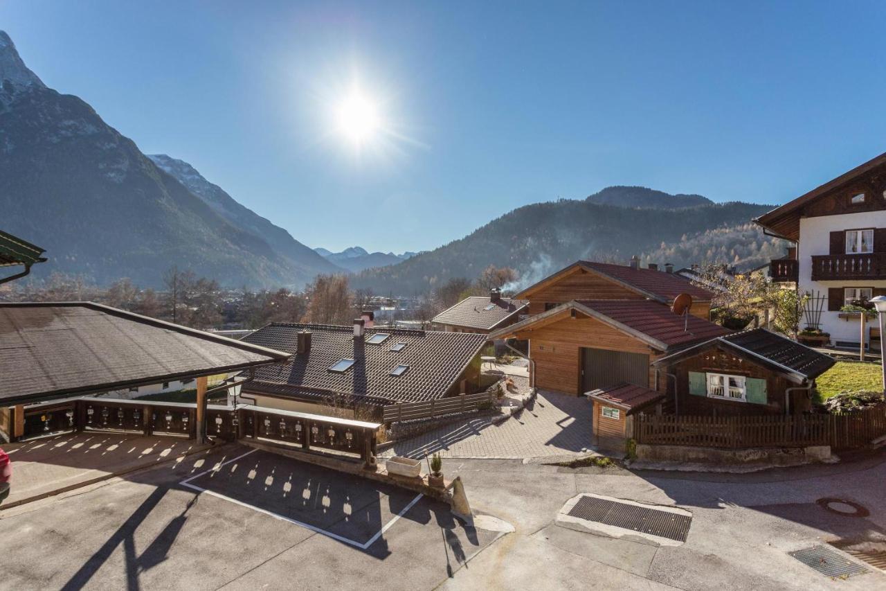 Ferienwohnung Granat Mittenwald Luaran gambar